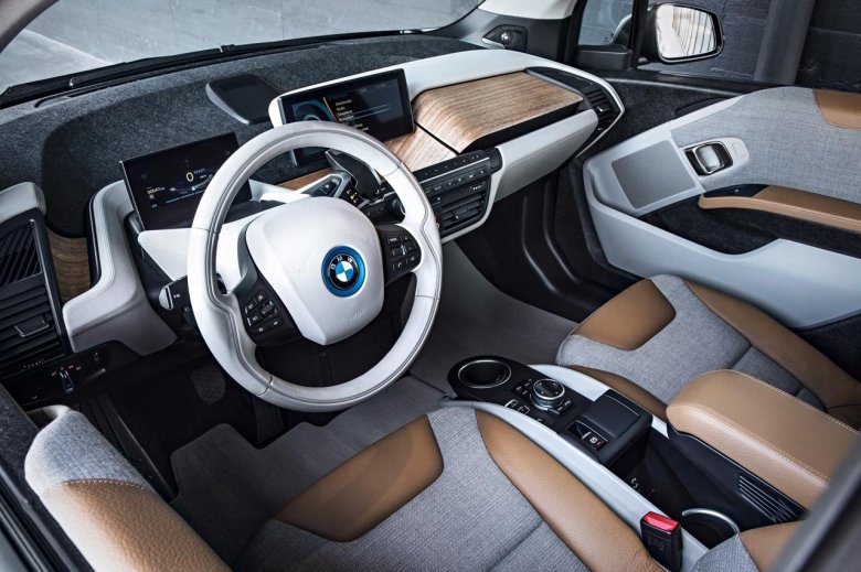 BMW i3 салон