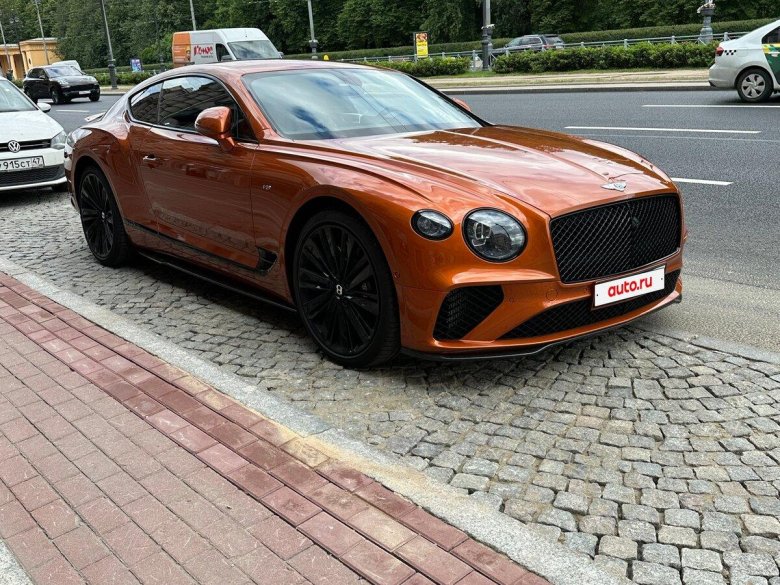 Bentley continental gt 2023