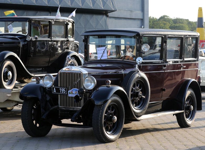 Довоенные автомобили