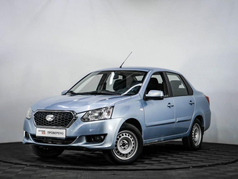 Машина Датсун 2016