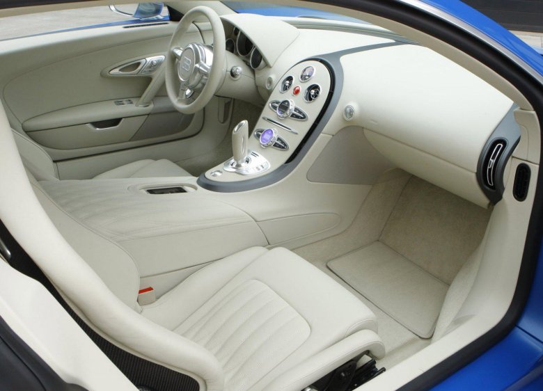 Бугатти вейрон салон