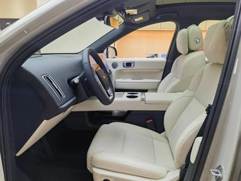 Новые автомобили