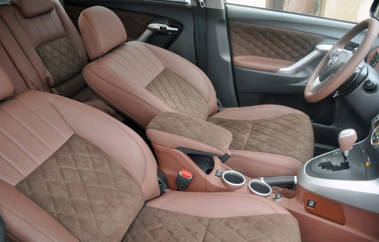 Салон Бентли алькантара
