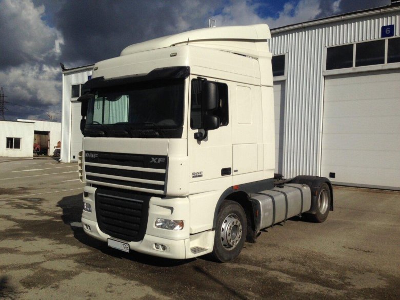 DAF XF 105 белый