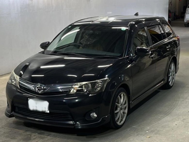 Toyota corolla fielder 2023