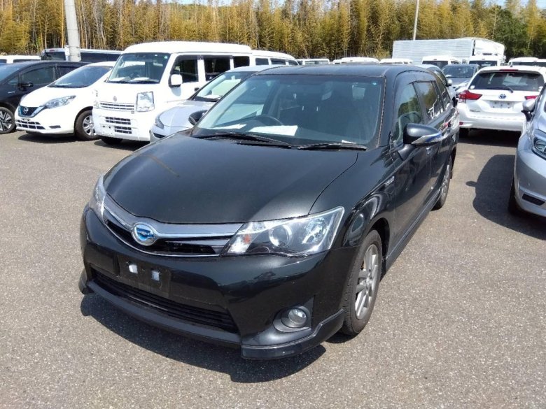 Toyota corolla fielder nze 161