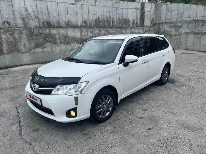 Toyota corolla fielder 2015 гибрид