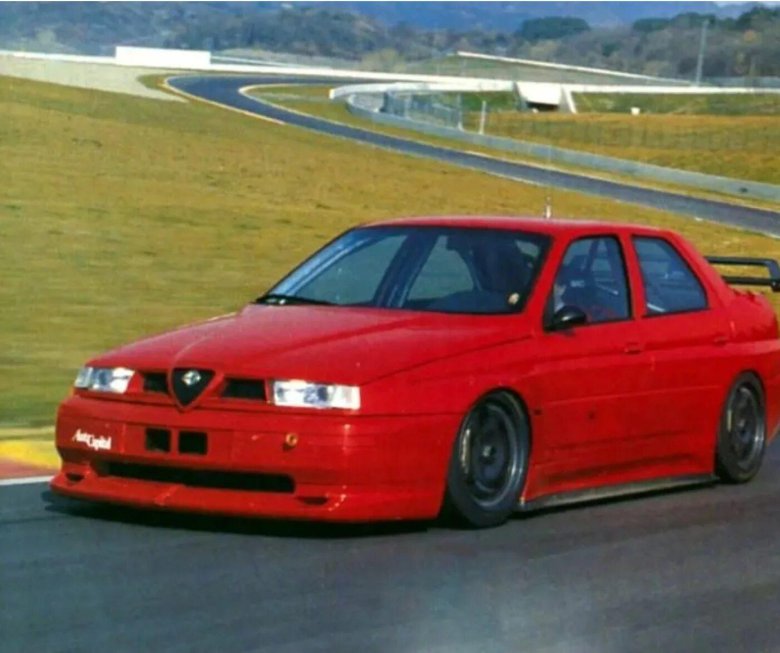 Alfa Romeo 155 GTA