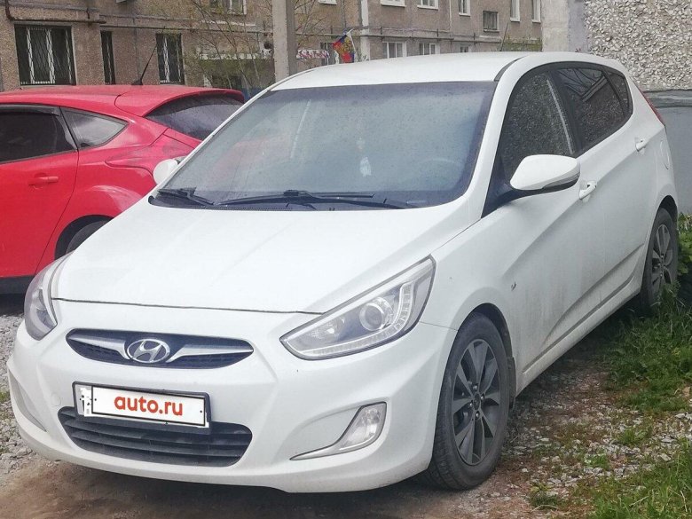 Белый хендай солярис