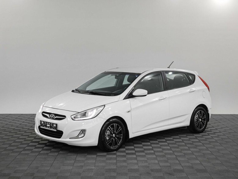 Hyundai solaris 2013