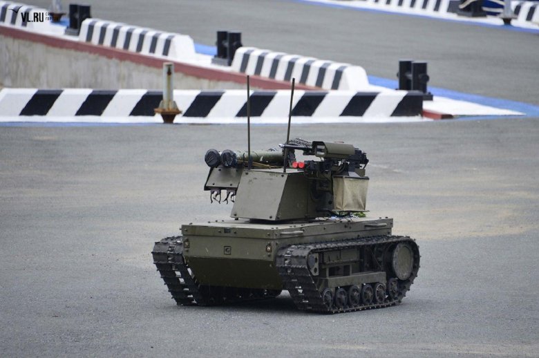 Платформа Арго боевой робот