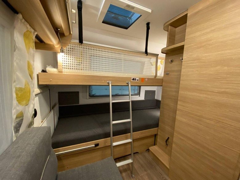 Кемпер семейный (2 комнаты) Форт