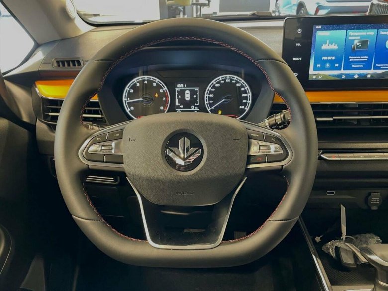 Livan x3 Pro салон