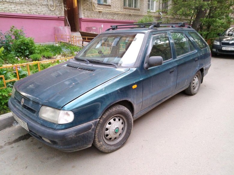 Шкода Фелиция зеленая