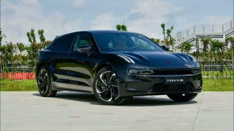Электрокар zeekr 001