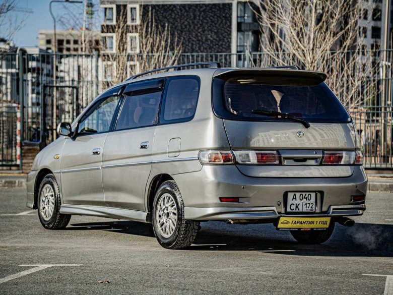 Тойота гайя 1999