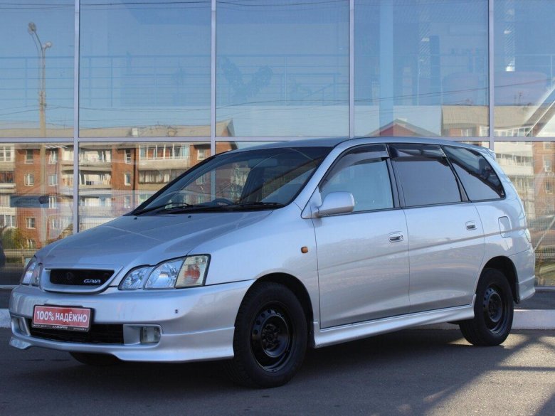 Toyota Gaia 1998