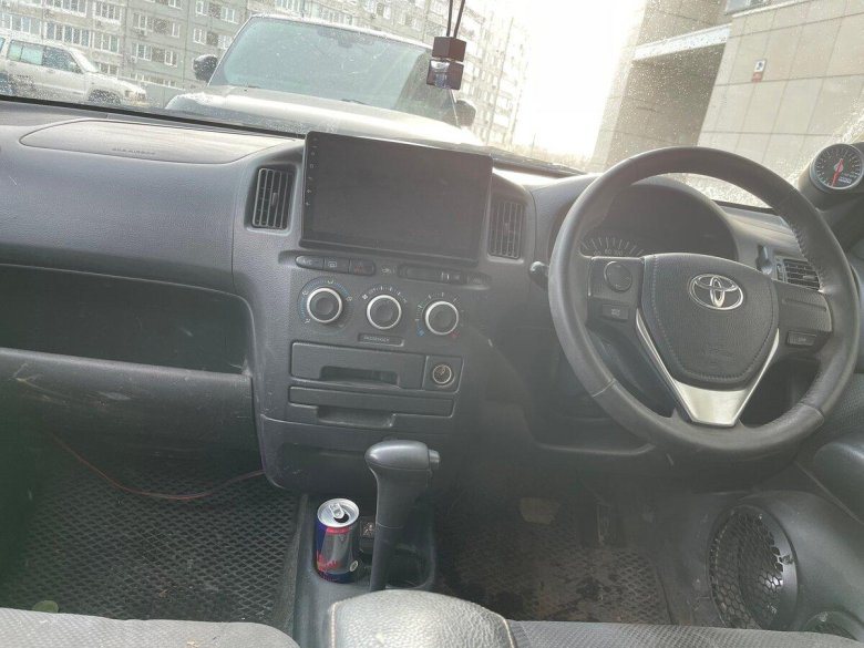 Toyota noah 2001 2007