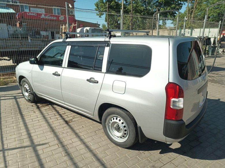 Тойота пробокс 2004