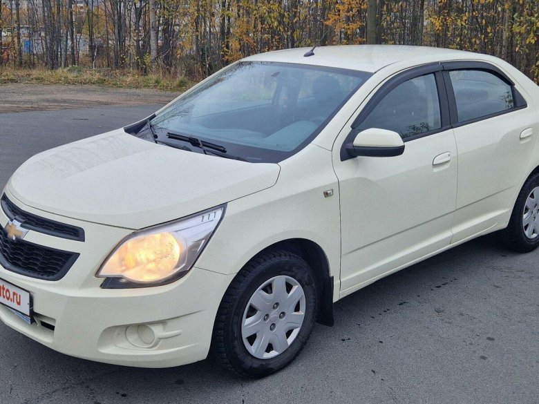 Chevrolet Cobalt II, 2013