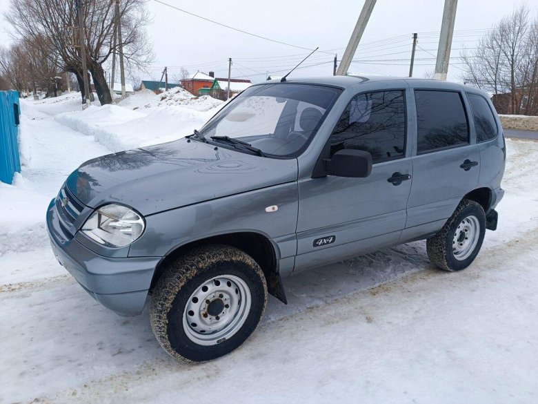 Нива шевроле 2000г