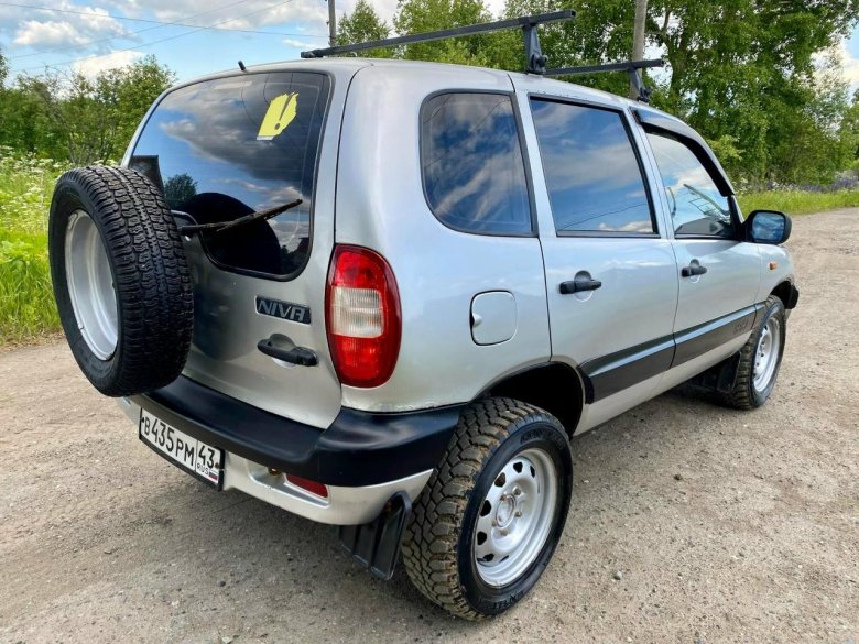 Chevrolet Niva 2008