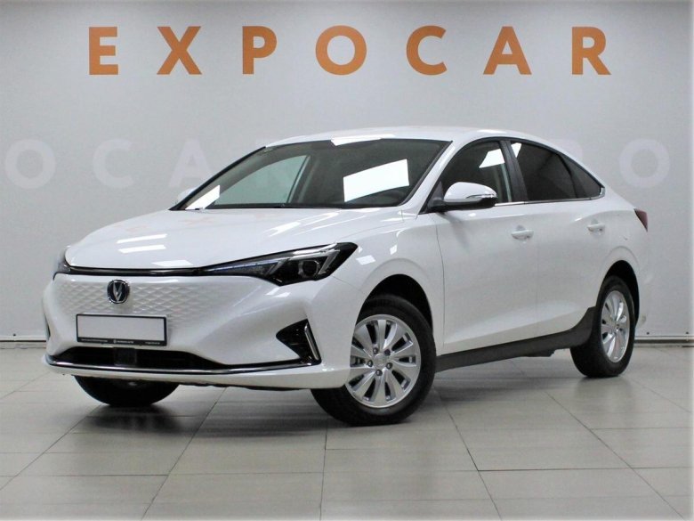 Новинки авто 2023