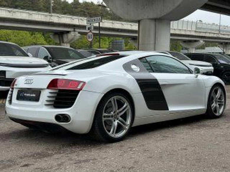 Audi r 8 2008