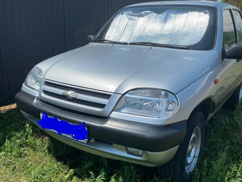 Chevrolet niva 2004