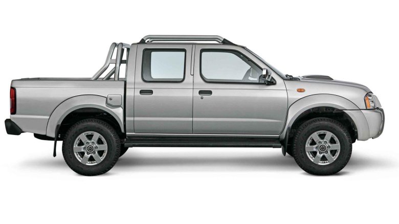Nissan np300