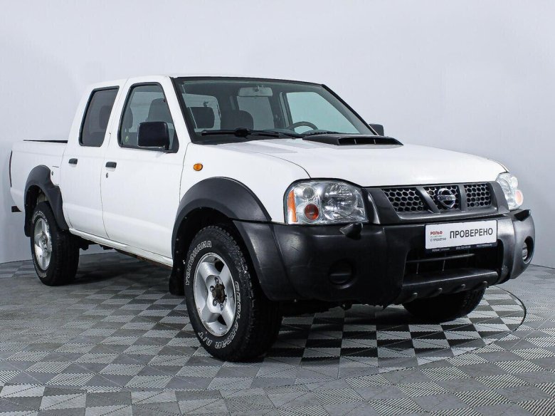 Nissan np200
