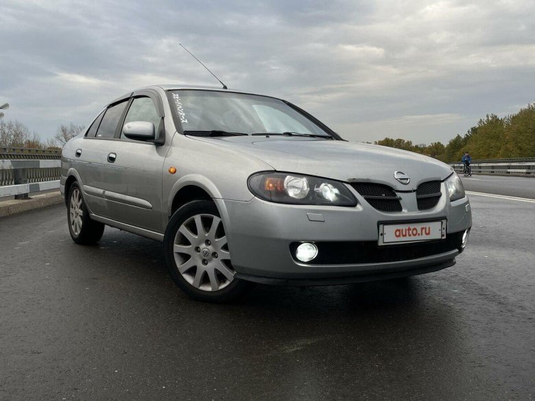 Nissan Almera 2004