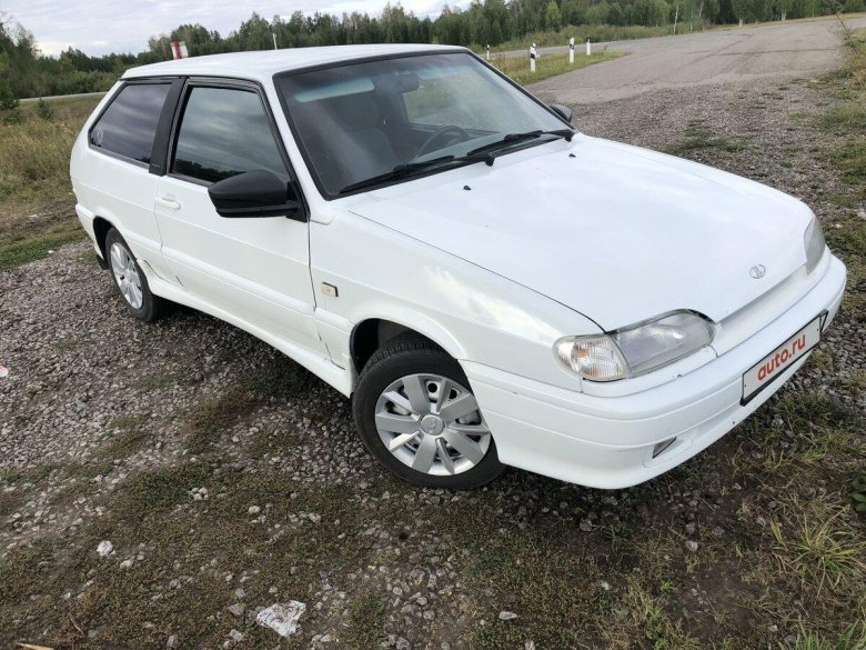 Лада ваз 2113 белая