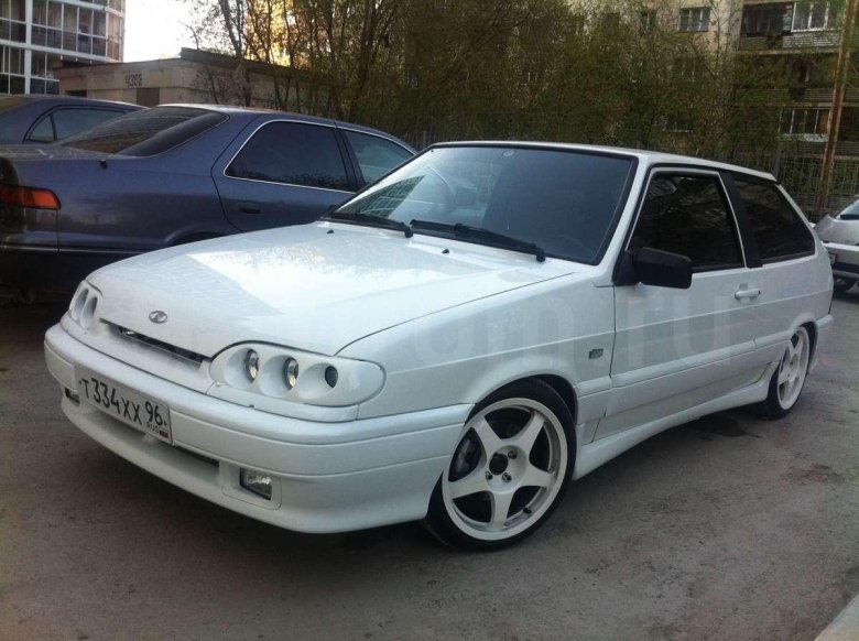 Лада 2113 белая