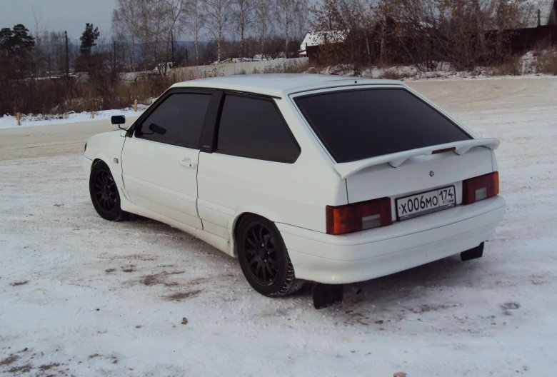 ВАЗ 2113 белая