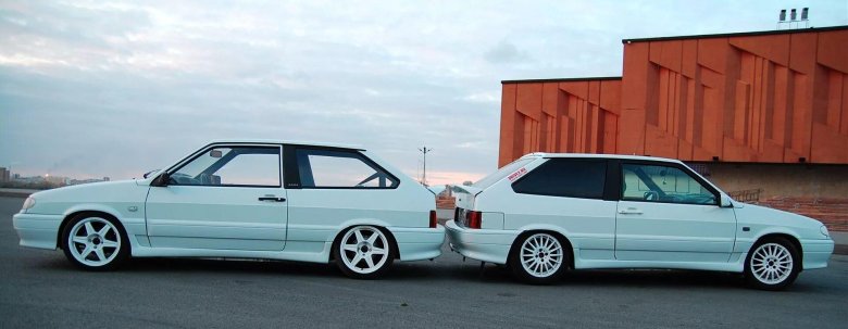 ВАЗ 2113 белая