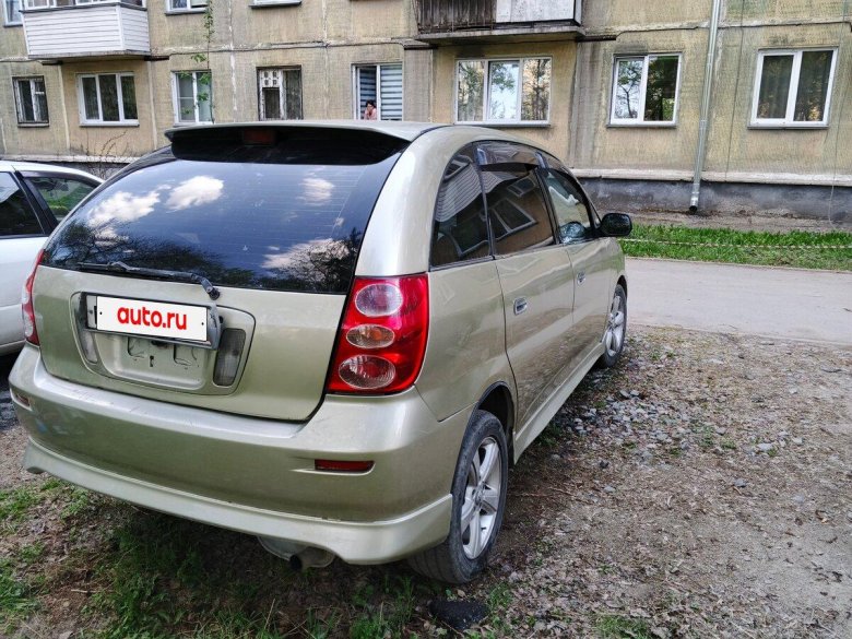 Тойота надиа 2001