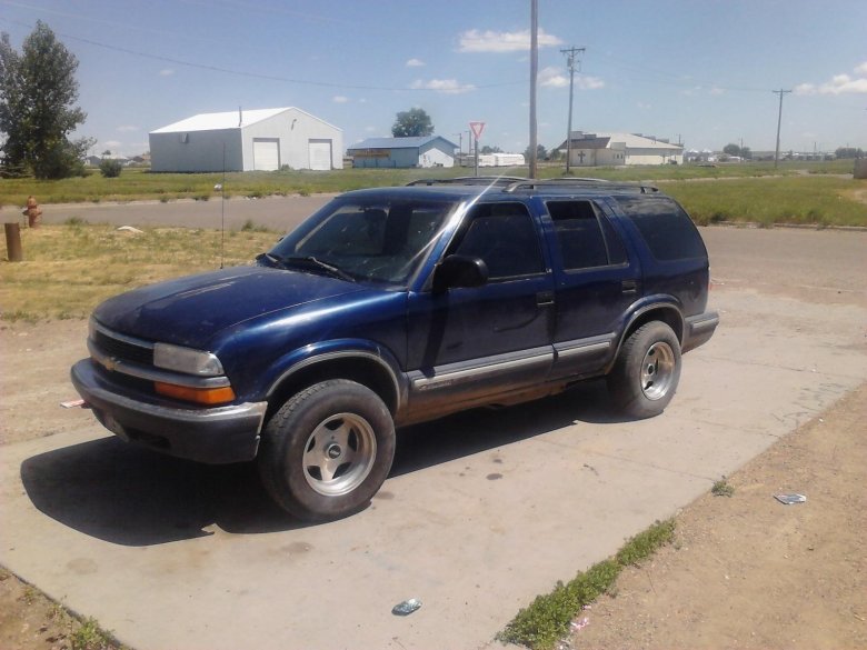 1999 Chevy s10 Blazer SS