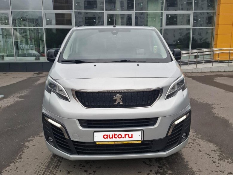 Пежо травелер