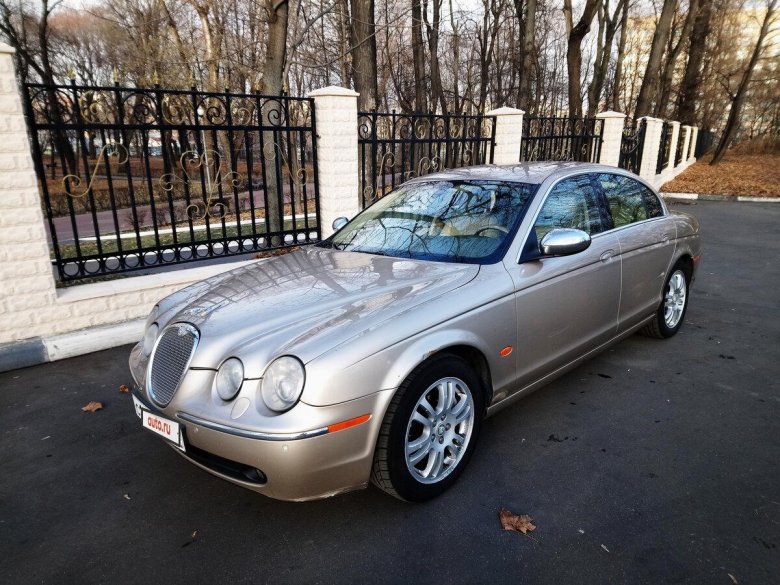 Jaguar s Type 2005