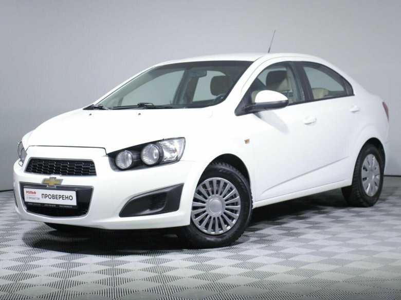 Шевроле Авео 2015г