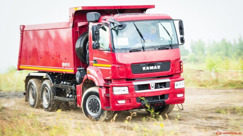 КАМАЗ 6520 Люкс