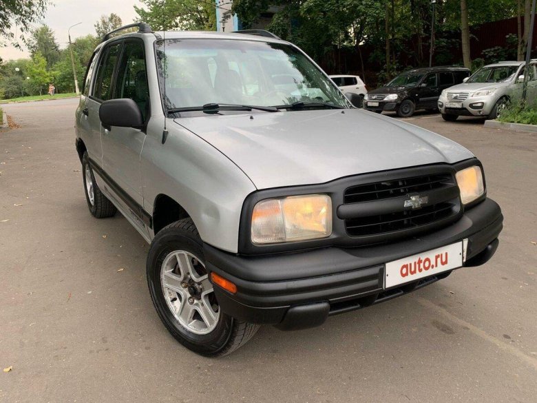 Шевроле трекер 2001