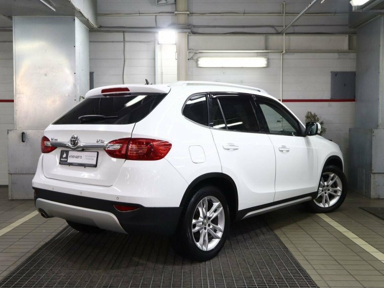 Бриллианс автомобиль