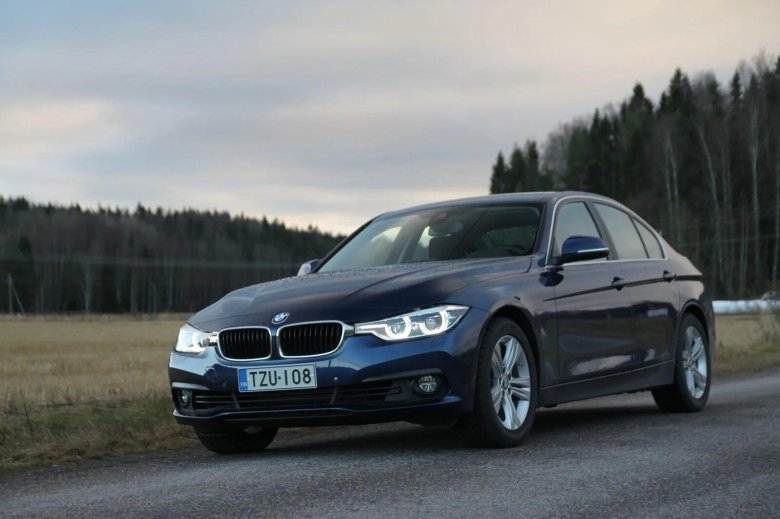 BMW 3 318