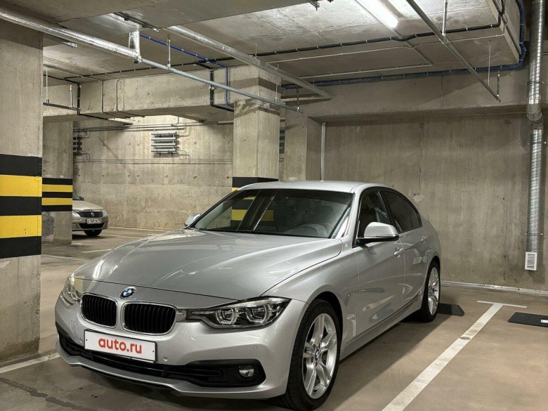 Бмв 3 серии 2018