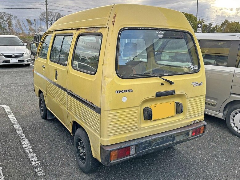 Микроавтобус маленький