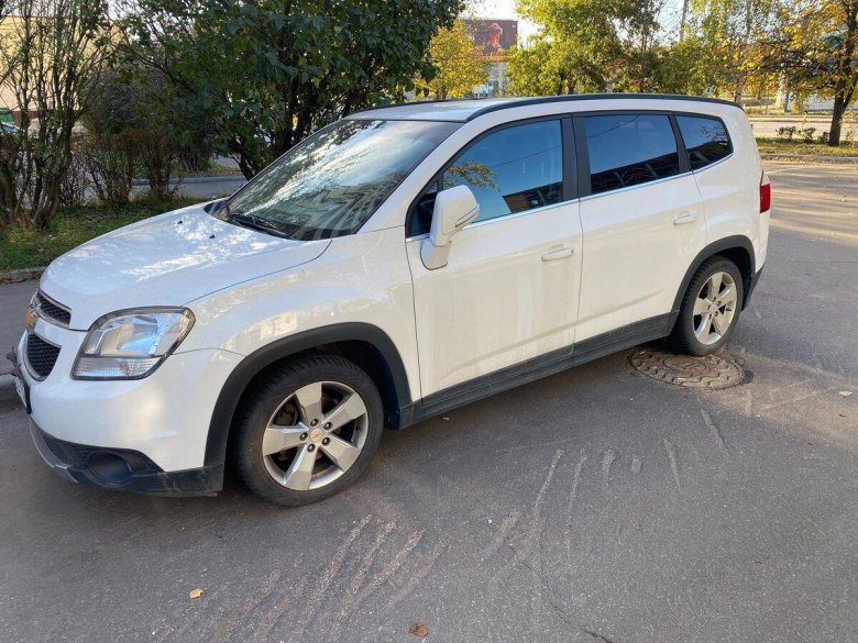 Шевроле орландо белый