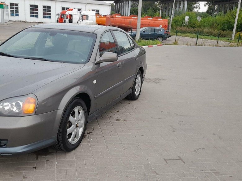 Chevrolet evanda 2000 2006