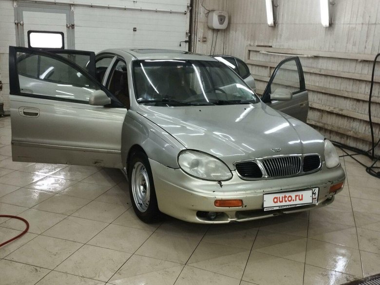 Дэу леганза 1998